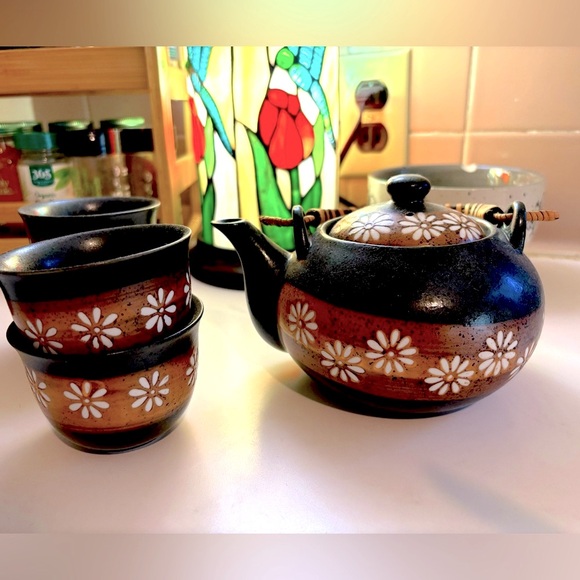 Floral Teapot Set - Picture 1 of 6